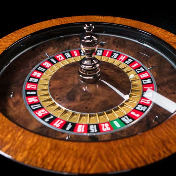 Roulette and wheel games: Russian roulette, Wheel of Fortune, Martingale,  Labouchère system, Smart Live Casino, Live Roulette, Big Six wheel